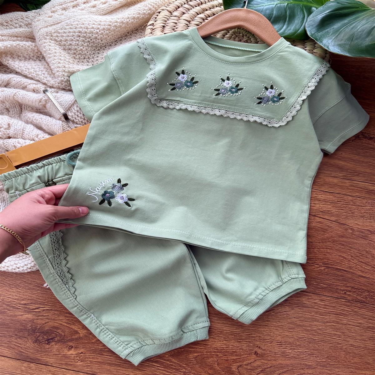 سه گل نگینی 40_45