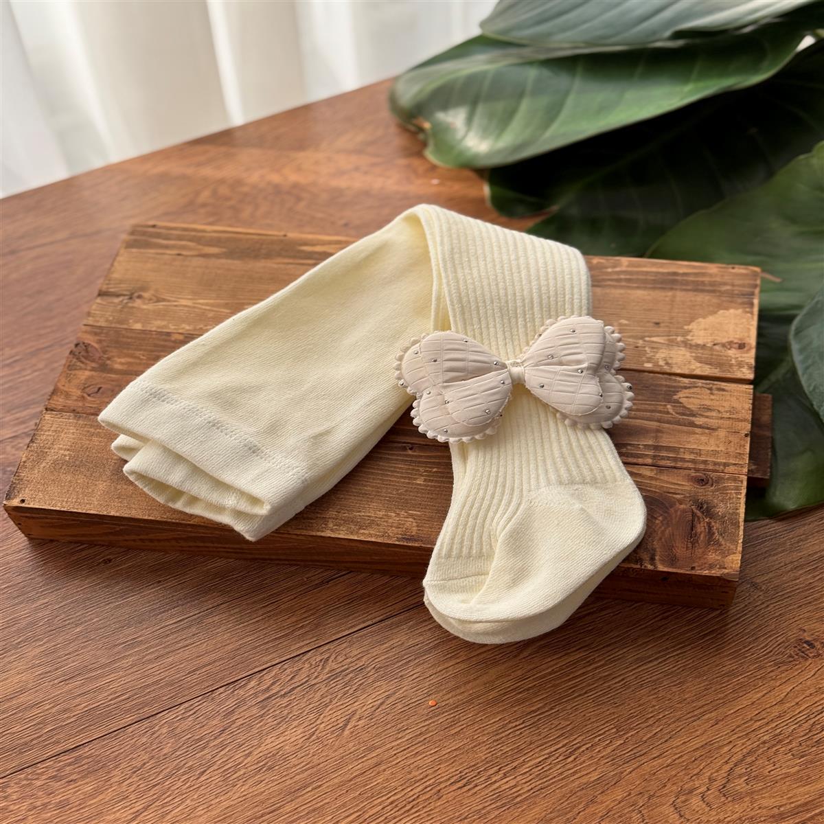  پاپیون نگینی