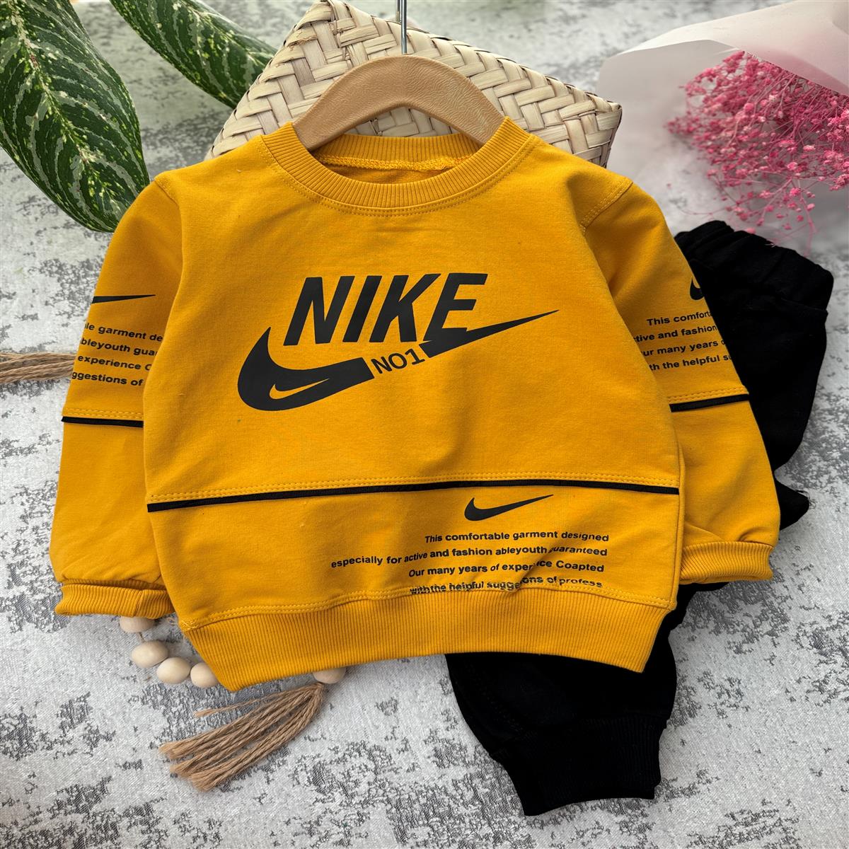 NIKE 40_45