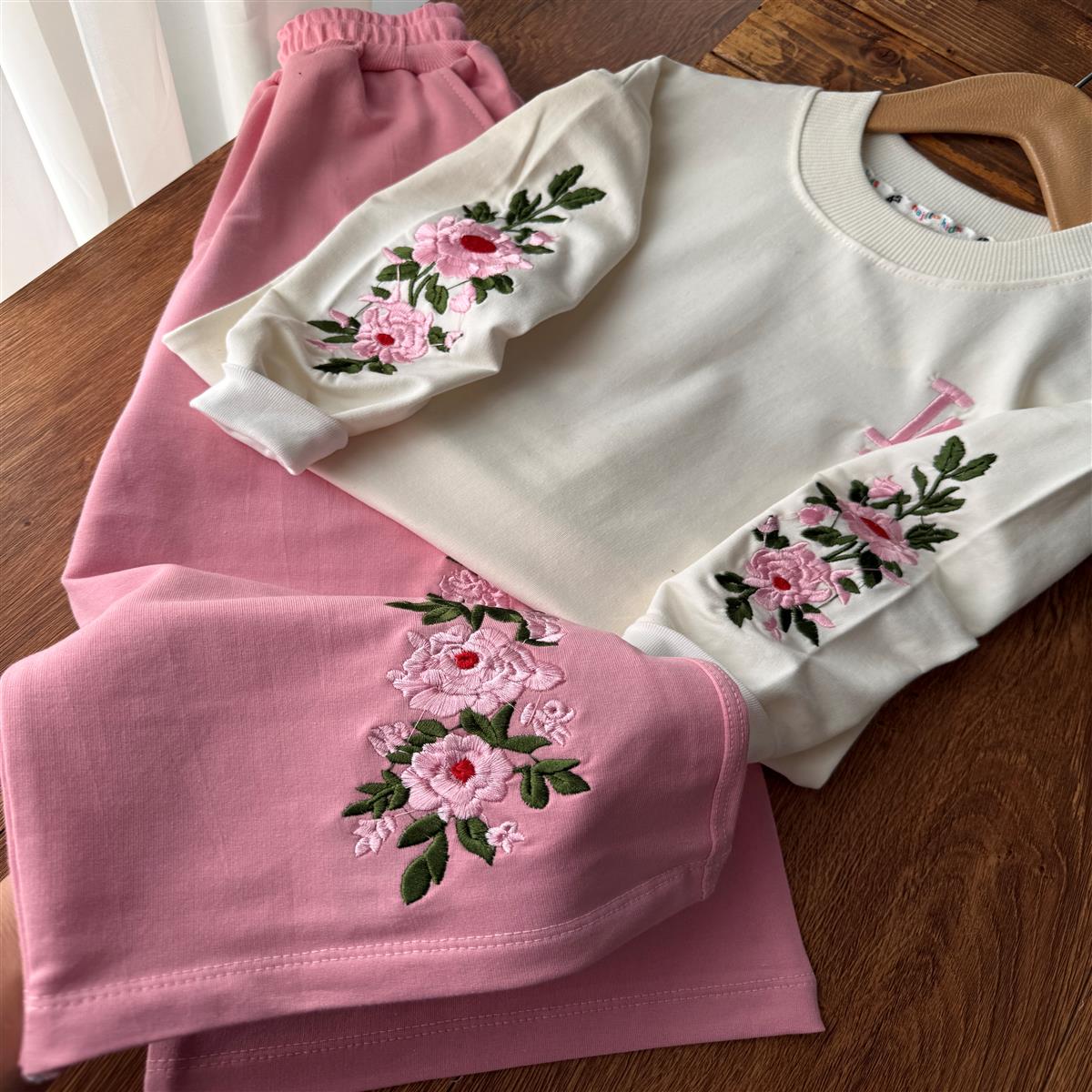 LA