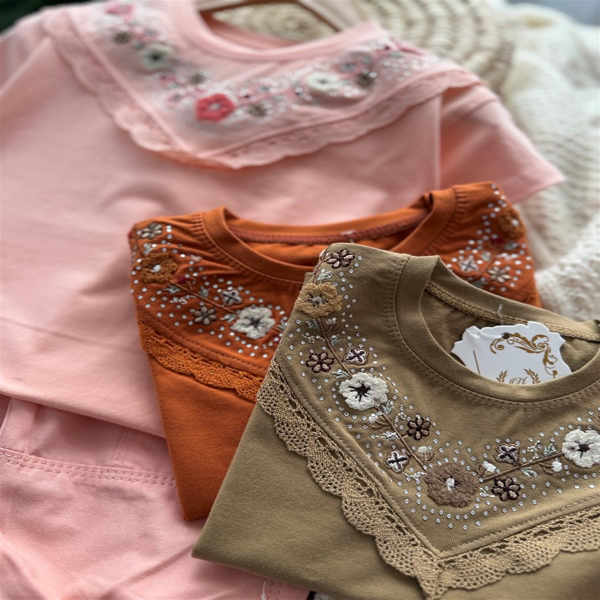 یقه گلدوزی🌼 35_40