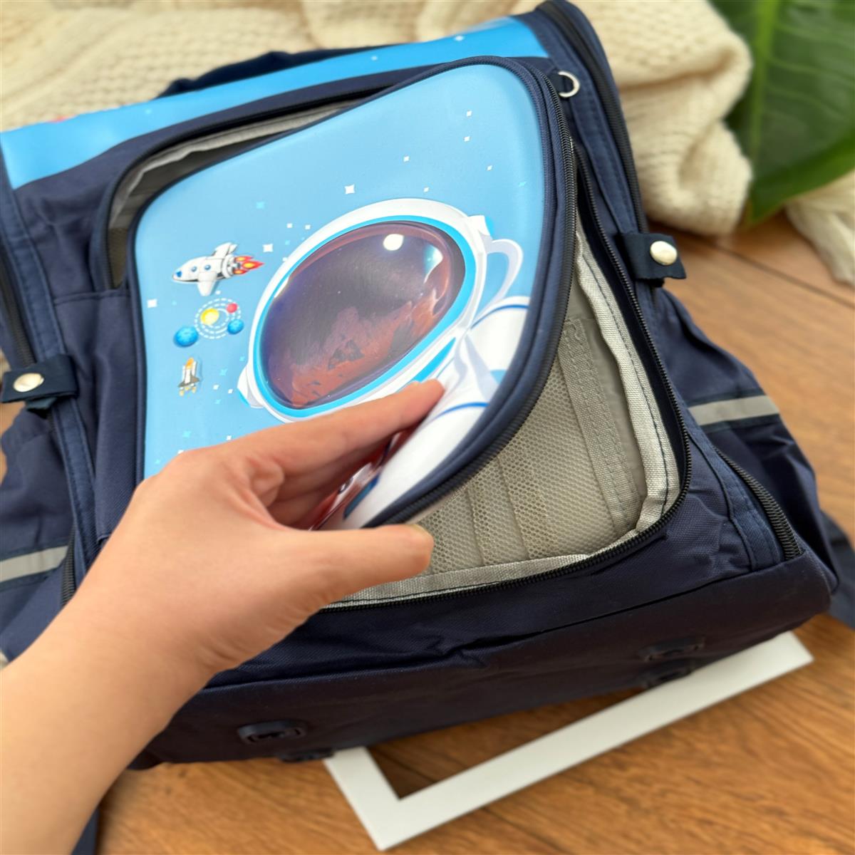 کیف انیمیشنی