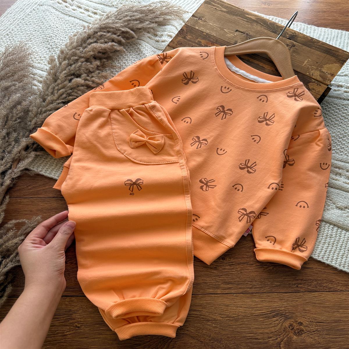 پاپیون لبخند