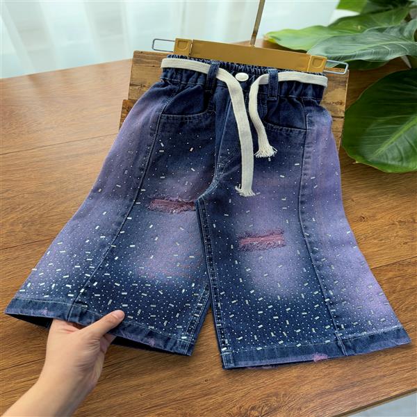 نگینی کد ۰۲۱۸