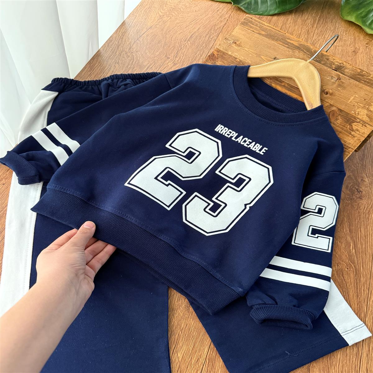  23