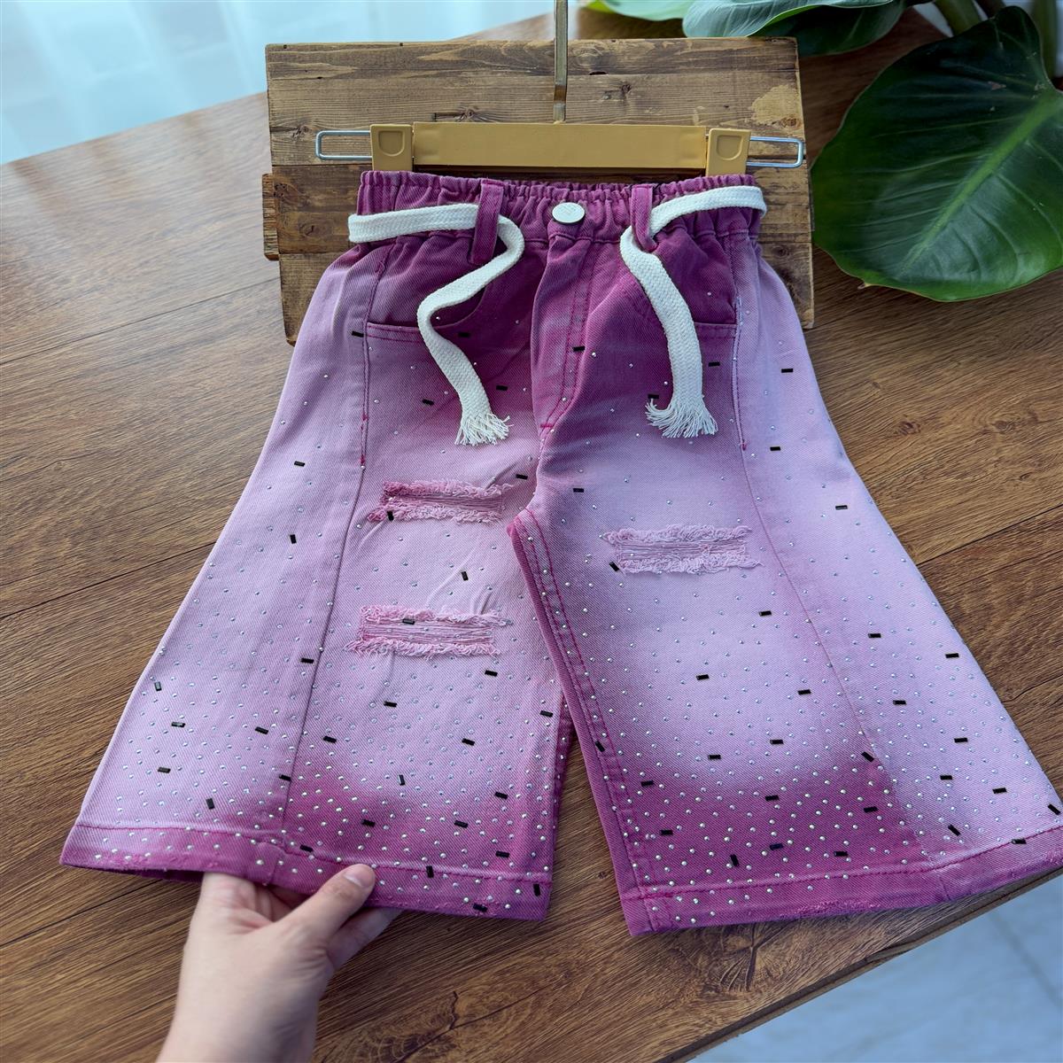 نگینی کد۲۵۵