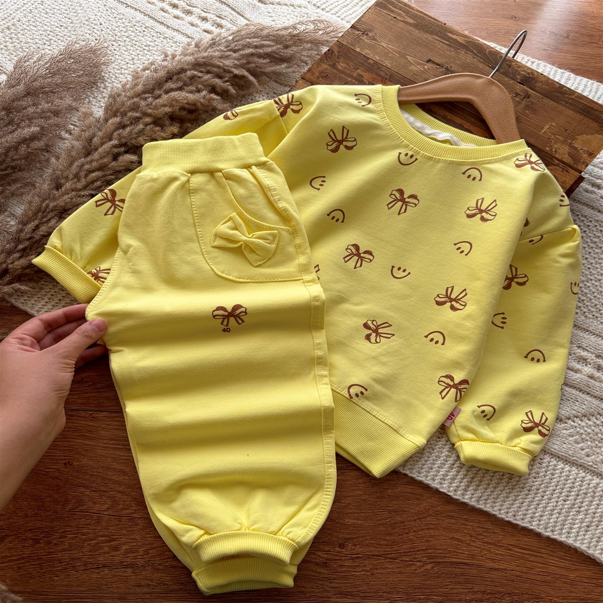 پاپیون لبخند